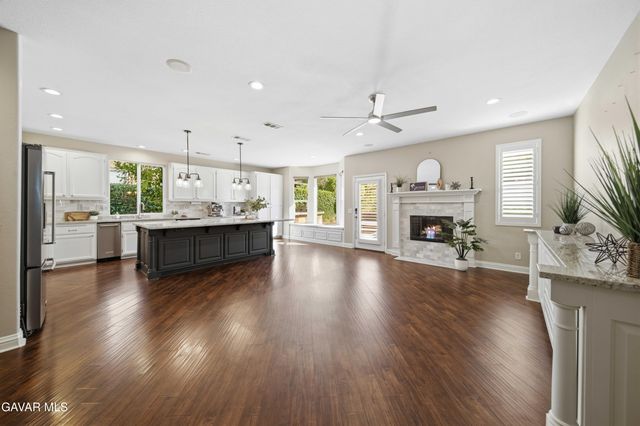 3938 Sungate Drive, Palmdale, CA 93551
