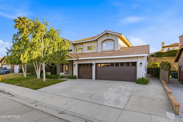 3938 Sungate Drive, Palmdale, CA 93551