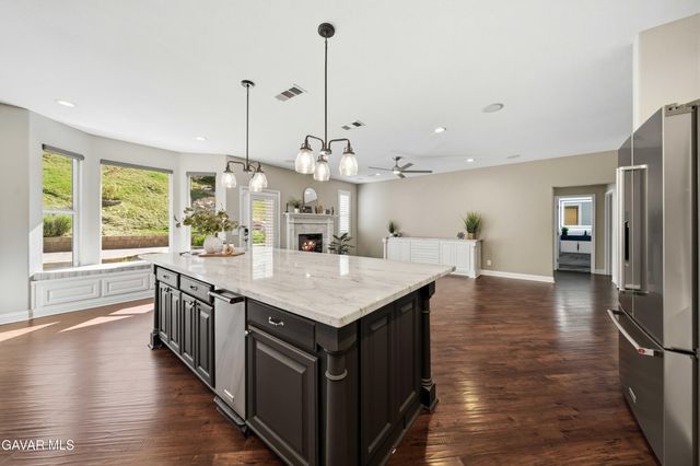 3938 Sungate Drive, Palmdale, CA 93551