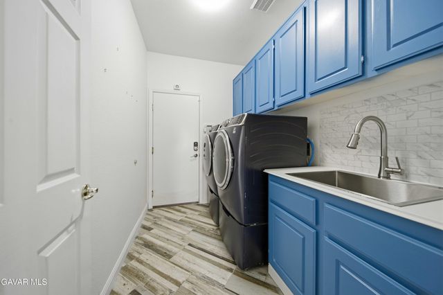3938 Sungate Drive, Palmdale, CA 93551