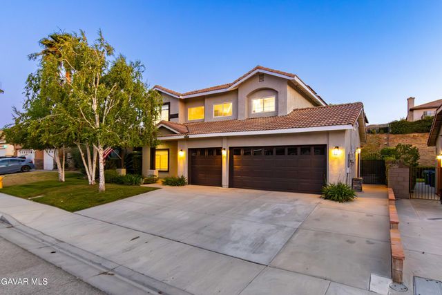 3938 Sungate Drive, Palmdale, CA 93551