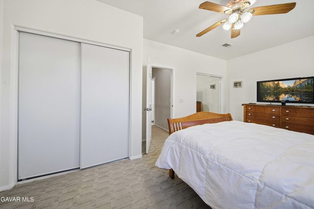 3938 Sungate Drive, Palmdale, CA 93551