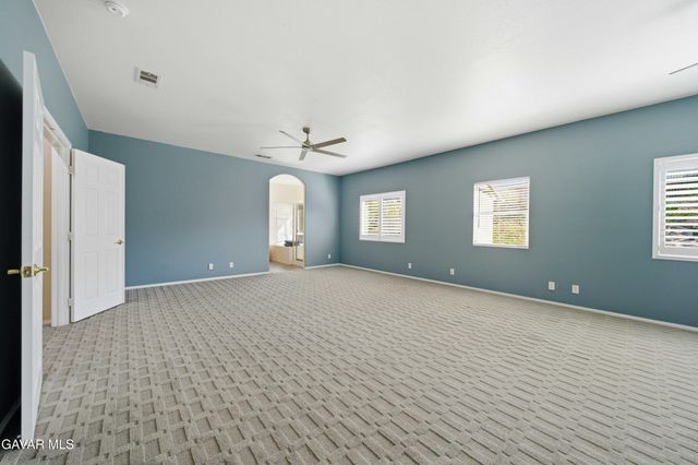3938 Sungate Drive, Palmdale, CA 93551