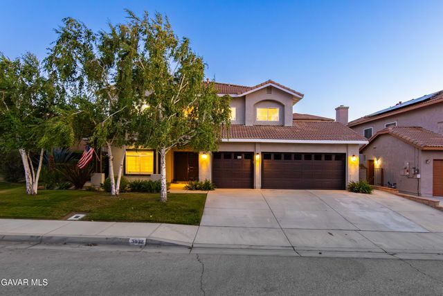 3938 Sungate Drive, Palmdale, CA 93551