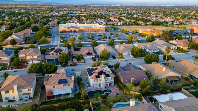3938 Sungate Drive, Palmdale, CA 93551