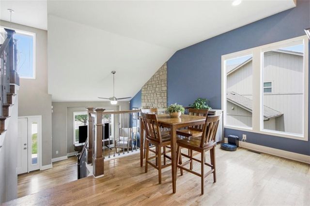 703 19th Avenue N, Greenwood, MO 64034