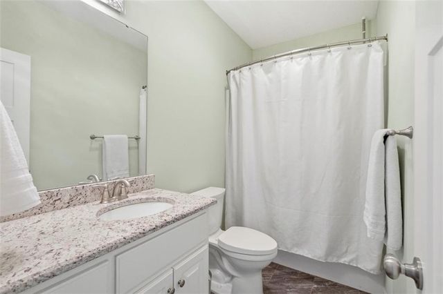 703 19th Avenue N, Greenwood, MO 64034