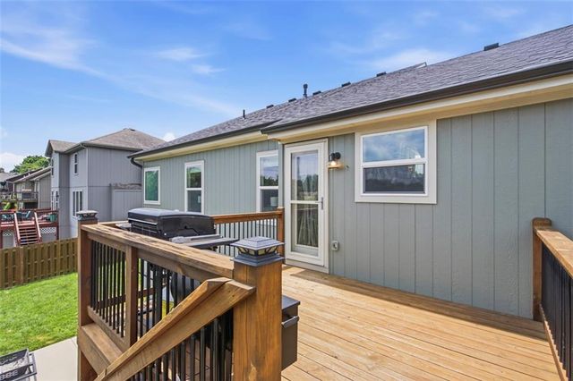703 19th Avenue N, Greenwood, MO 64034