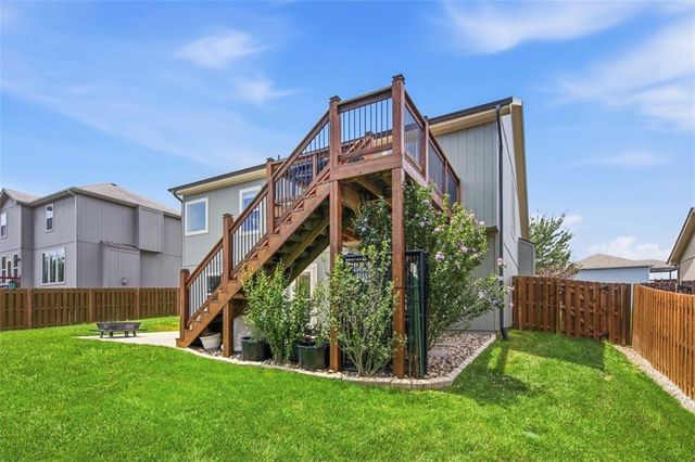 703 19th Avenue N, Greenwood, MO 64034