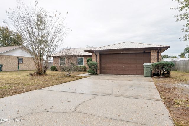 2017 Pattho Lane, Lynn Haven, FL 32444