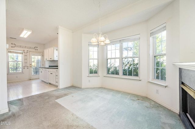 6608 Rossford Lane, Durham, NC 27713