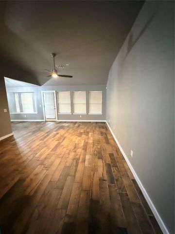 21925 Homesteaders Road, Edmond, OK 73012