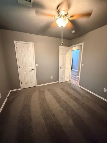 21925 Homesteaders Road, Edmond, OK 73012