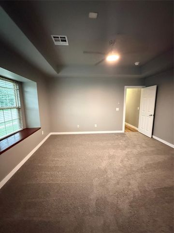 21925 Homesteaders Road, Edmond, OK 73012