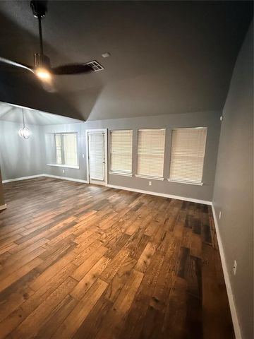 21925 Homesteaders Road, Edmond, OK 73012