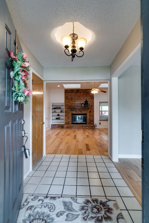 8951 Hialeah Circle N, North Richland Hills, TX 76182 — photo 3