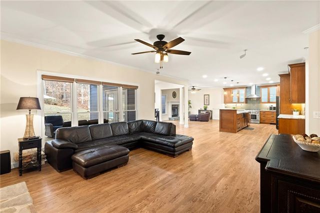 67 Pointer Lane, Braselton, GA 30517