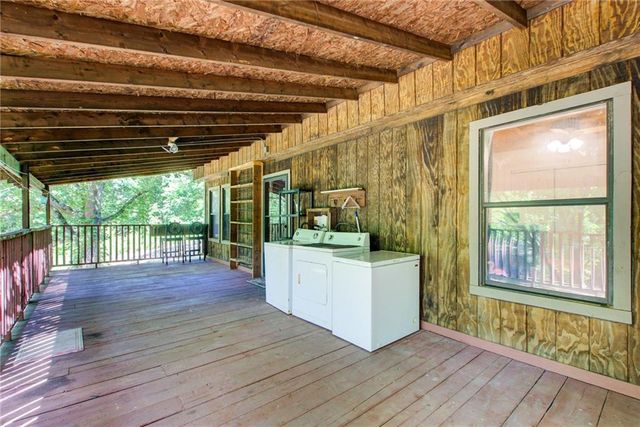 8176 E HIGHWAY 5, Whitesburg, GA 30185