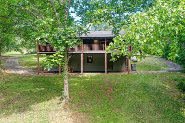 8176 E HIGHWAY 5, Whitesburg, GA 30185