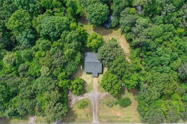 8176 E HIGHWAY 5, Whitesburg, GA 30185