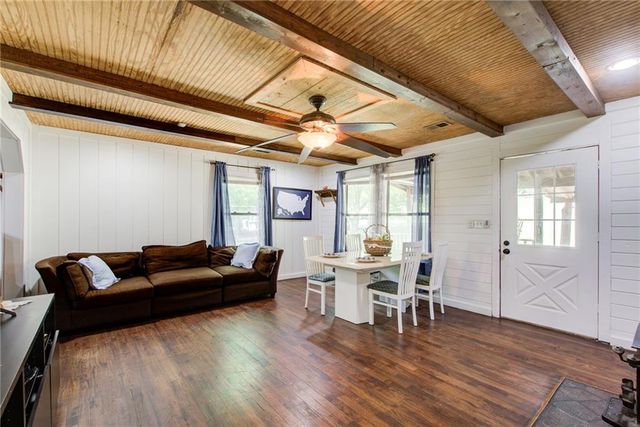 8176 E HIGHWAY 5, Whitesburg, GA 30185