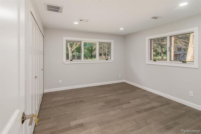 2800 Acorn Road, Bloomfield Village, MI 48302