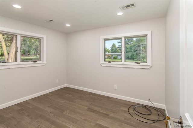 2800 Acorn Road, Bloomfield Village, MI 48302