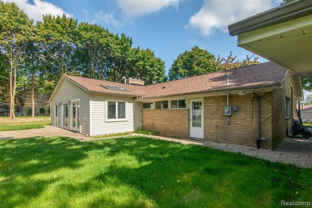 2800 Acorn Road, Bloomfield Village, MI 48302