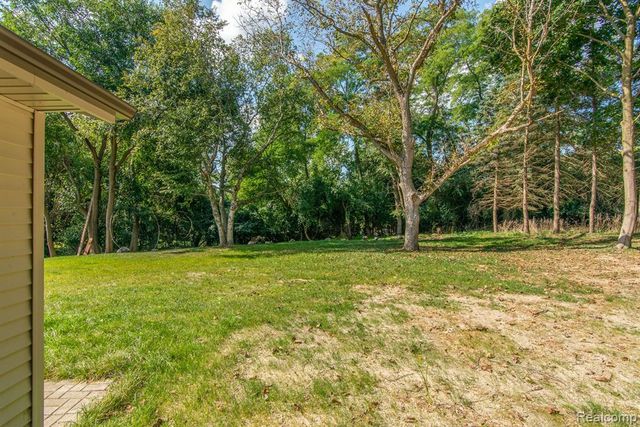 2800 Acorn Road, Bloomfield Village, MI 48302