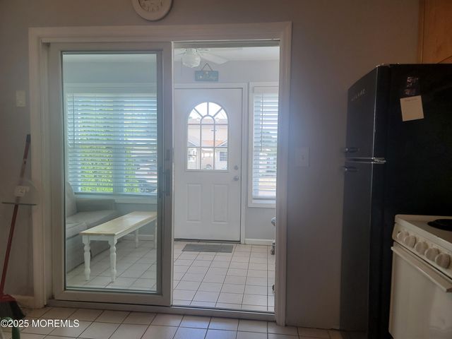 602 Central Avenue, Spring Lake Heights, NJ 07762