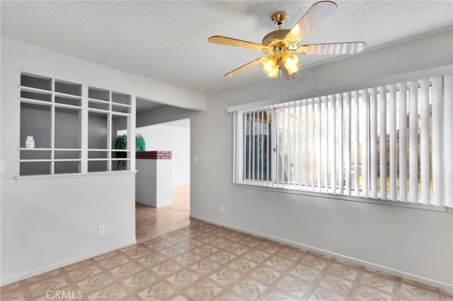 16257 Avalon, Victorville, CA 92395