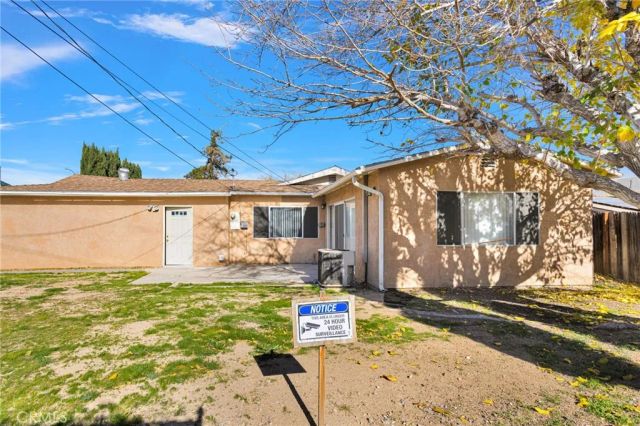 16257 Avalon, Victorville, CA 92395