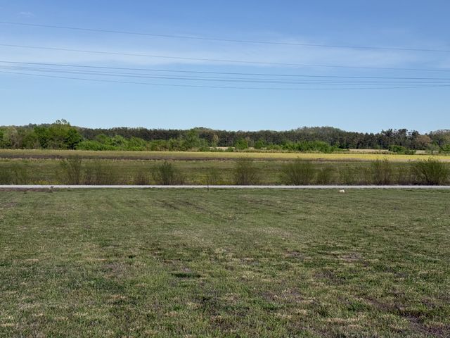 1781 Hardin Bottom River Rd, Clifton, TN 38425