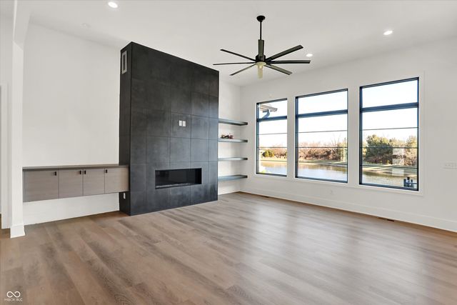 8115 Hanley Lane, Zionsville, IN 46077