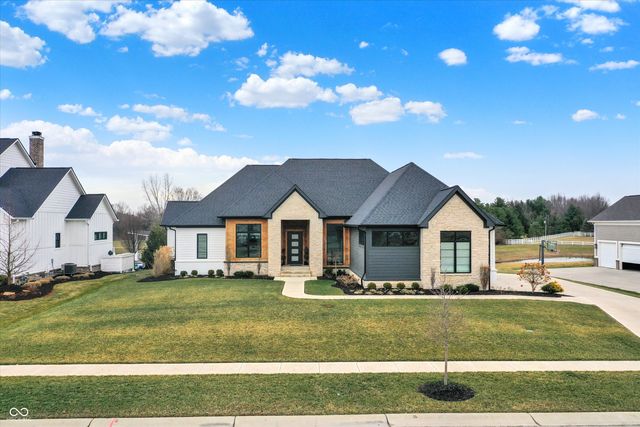 8115 Hanley Lane, Zionsville, IN 46077