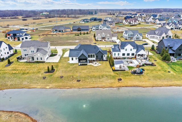 8115 Hanley Lane, Zionsville, IN 46077