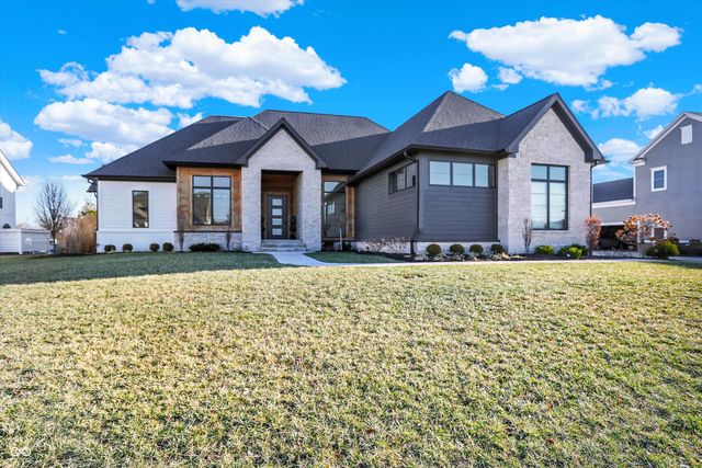 8115 Hanley Lane, Zionsville, IN 46077