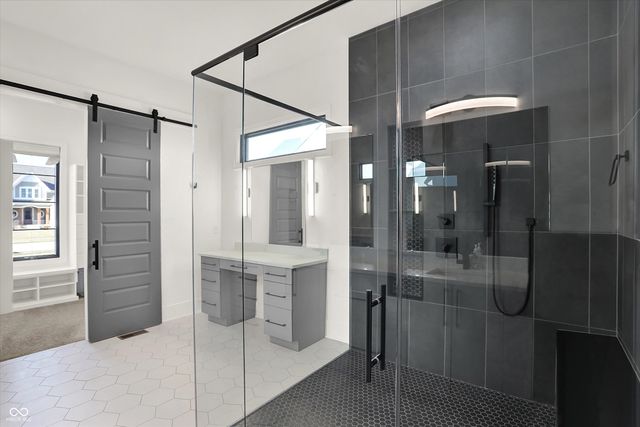 8115 Hanley Lane, Zionsville, IN 46077