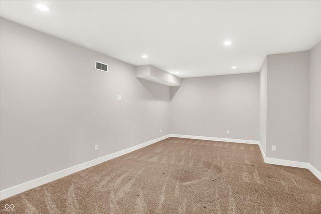 8115 Hanley Lane, Zionsville, IN 46077