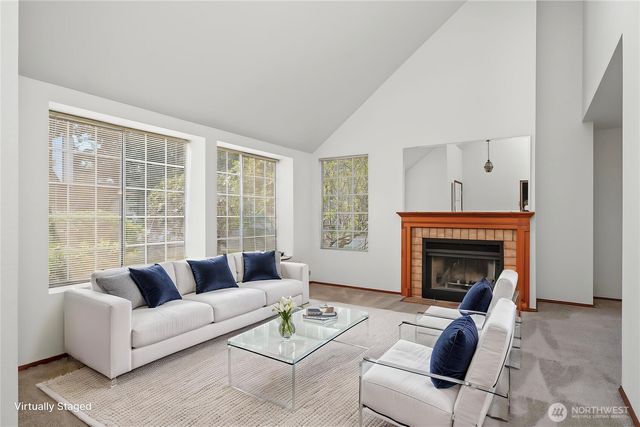 422 S 329th Lane, Federal Way, WA 98003