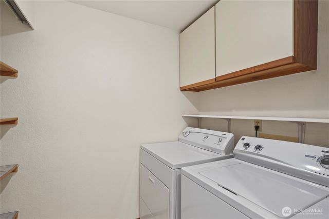 422 S 329th Lane, Federal Way, WA 98003