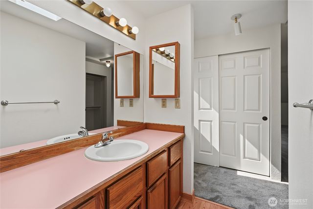422 S 329th Lane, Federal Way, WA 98003