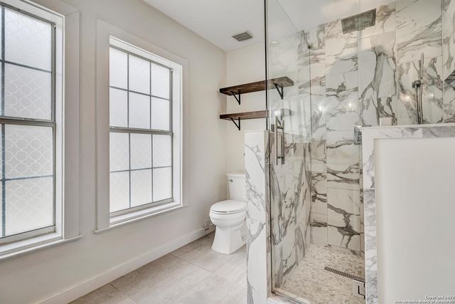 112 CLOVERLEAF AVE, Alamo Heights, TX 78209