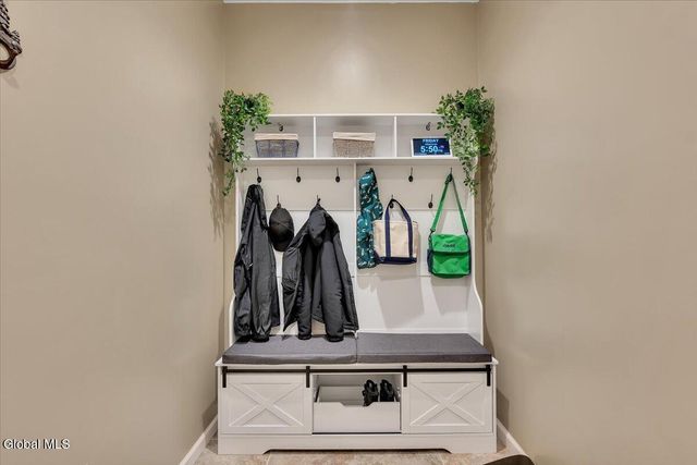 2 Carpenter Way, Clifton Park, NY 12065