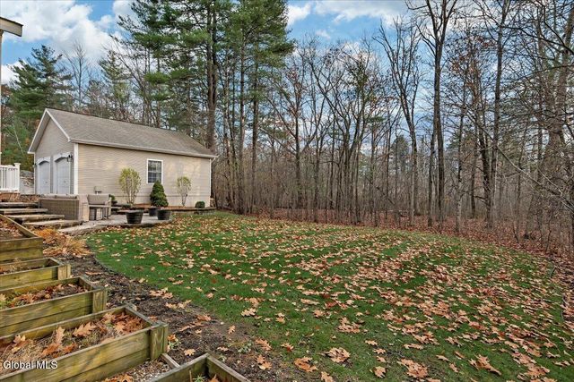 2 Carpenter Way, Clifton Park, NY 12065