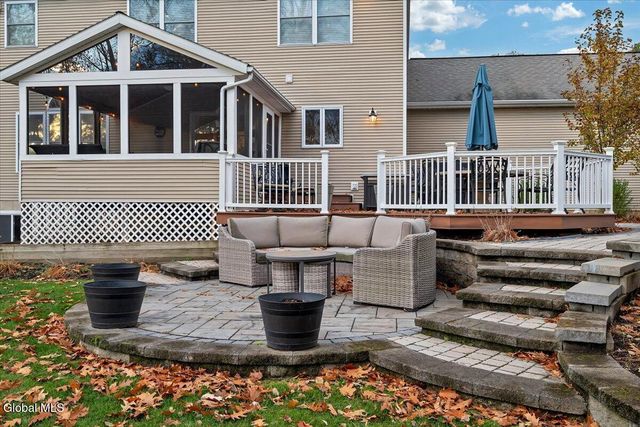 2 Carpenter Way, Clifton Park, NY 12065