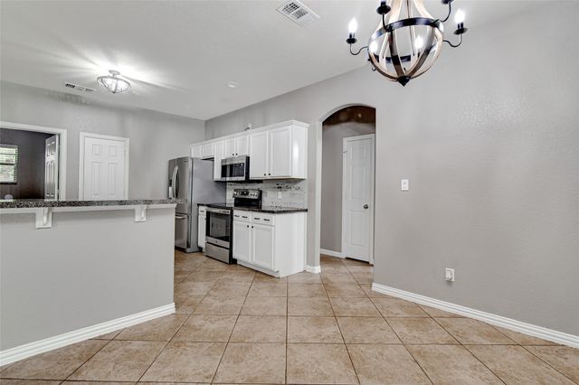 1015 Christine Street, Keene, TX 76031