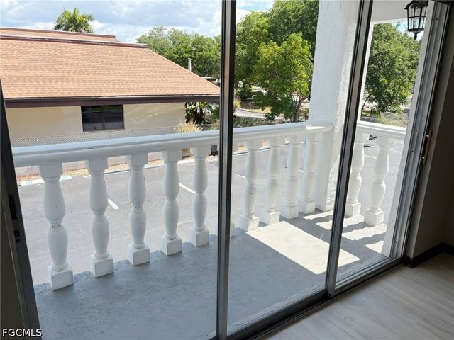 3704 Broadway 214, Fort Myers, FL 33901
