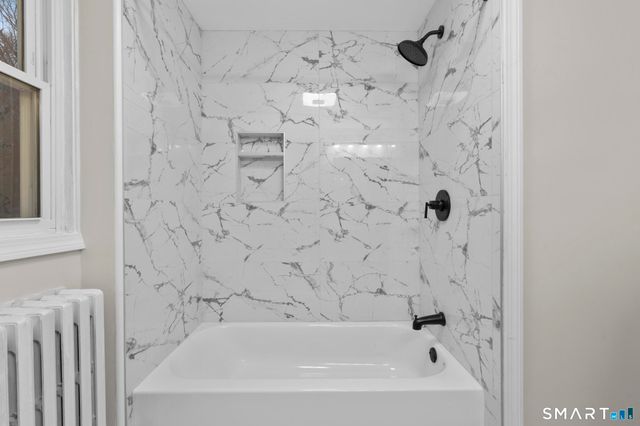 556 Dunbar Hill Road, Hamden, CT 06514