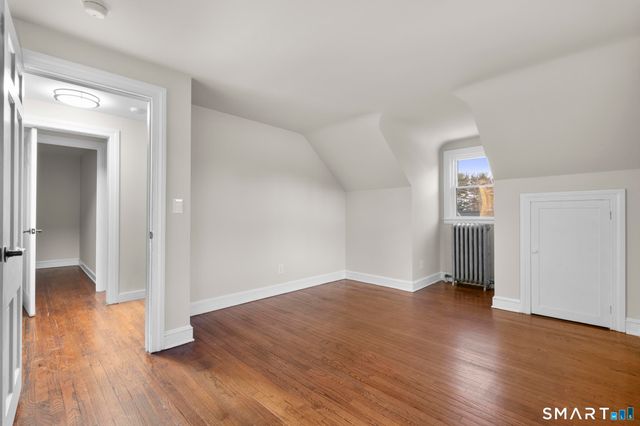 556 Dunbar Hill Road, Hamden, CT 06514